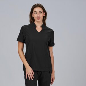 Blusa de mujer cerrada con bolsillos May